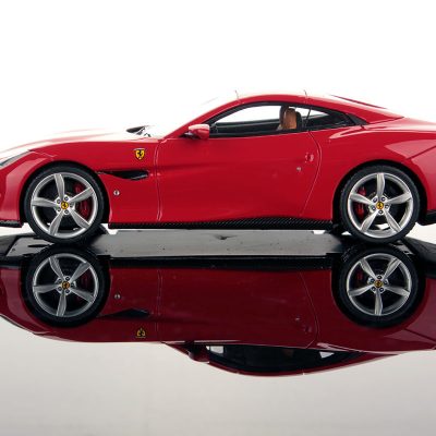 Ferrari Portofino 1:43